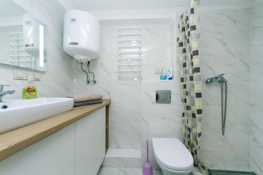 קייב Inn Smarthause Apartments מראה חיצוני תמונה